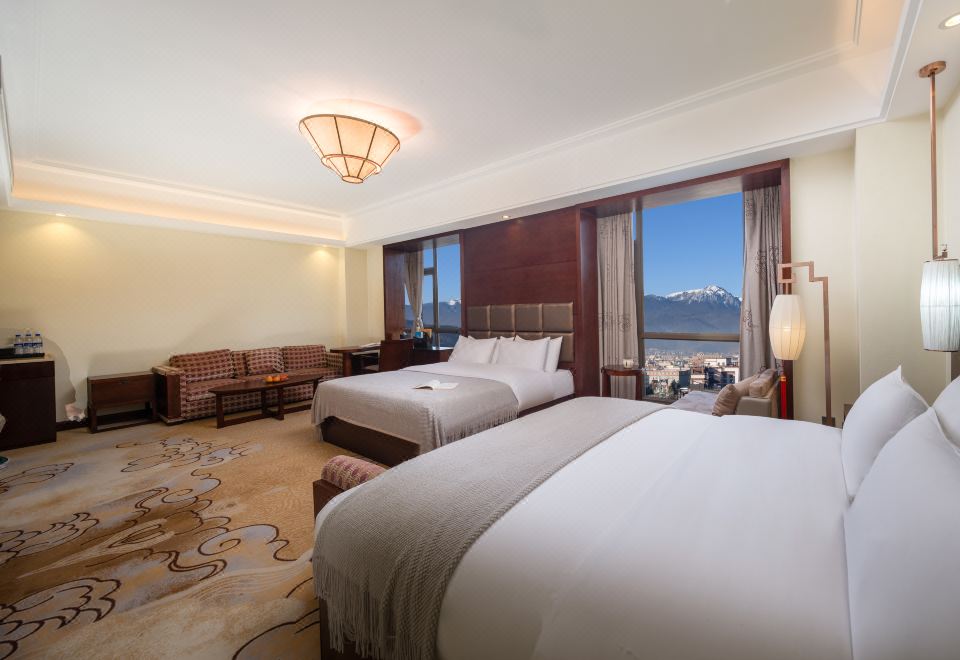 Snow Mountain Family Friendly Room