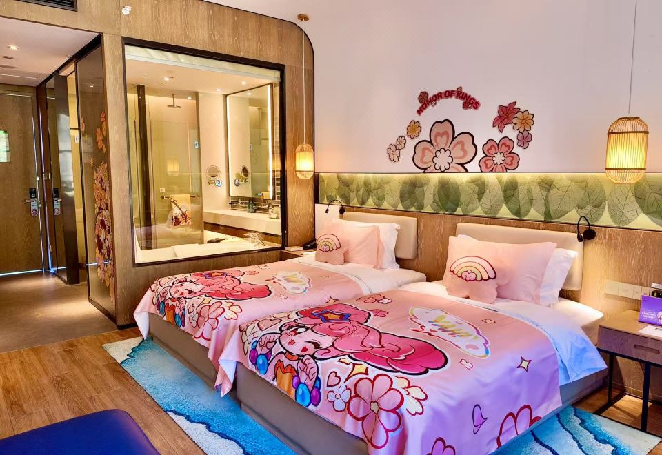Club Med Joyview Resort AnjiKing Glory Blooming Fun Theme Twin Room
