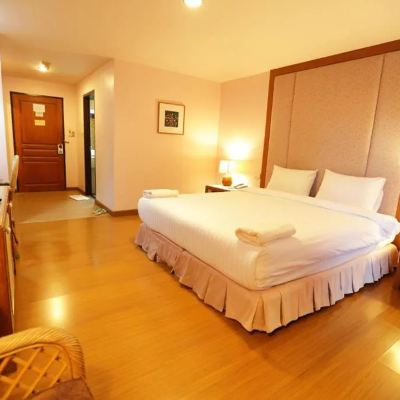 Deluxe Suite Room No Bathtub Pin Hotel Promo Code