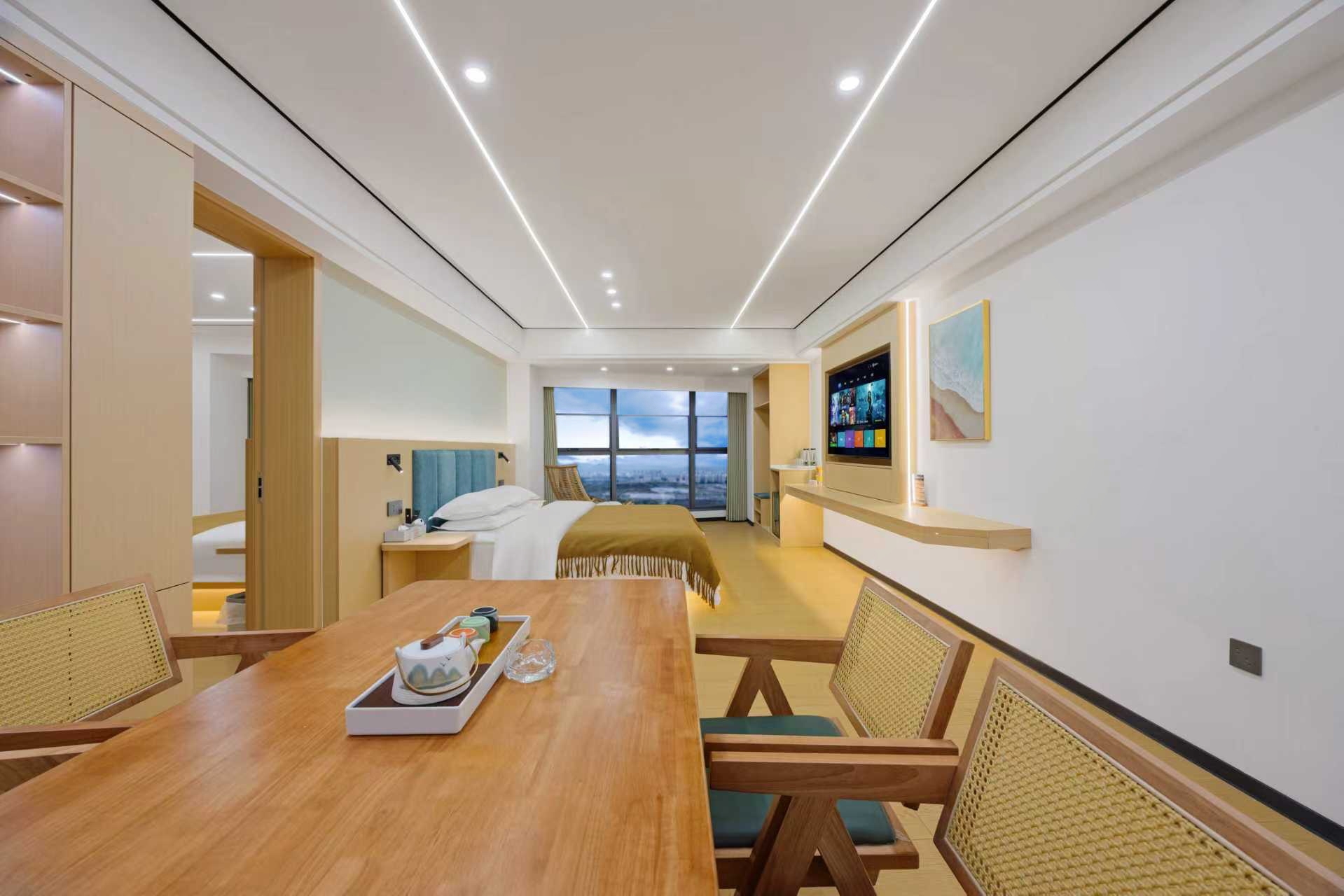 高空观澜套房（静赏万家灯火+定制静眠床品+小冰箱+智能马桶）