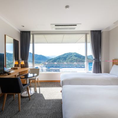 [호텔] 슈페리어 트윈룸 인제 스피디움 호텔&콘도 쿠폰