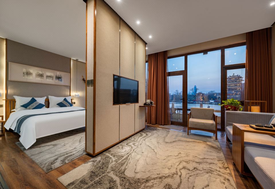 Shangquan Lishe (Ji'nan Daminghu Scenic Area)Suite - Lake-View
