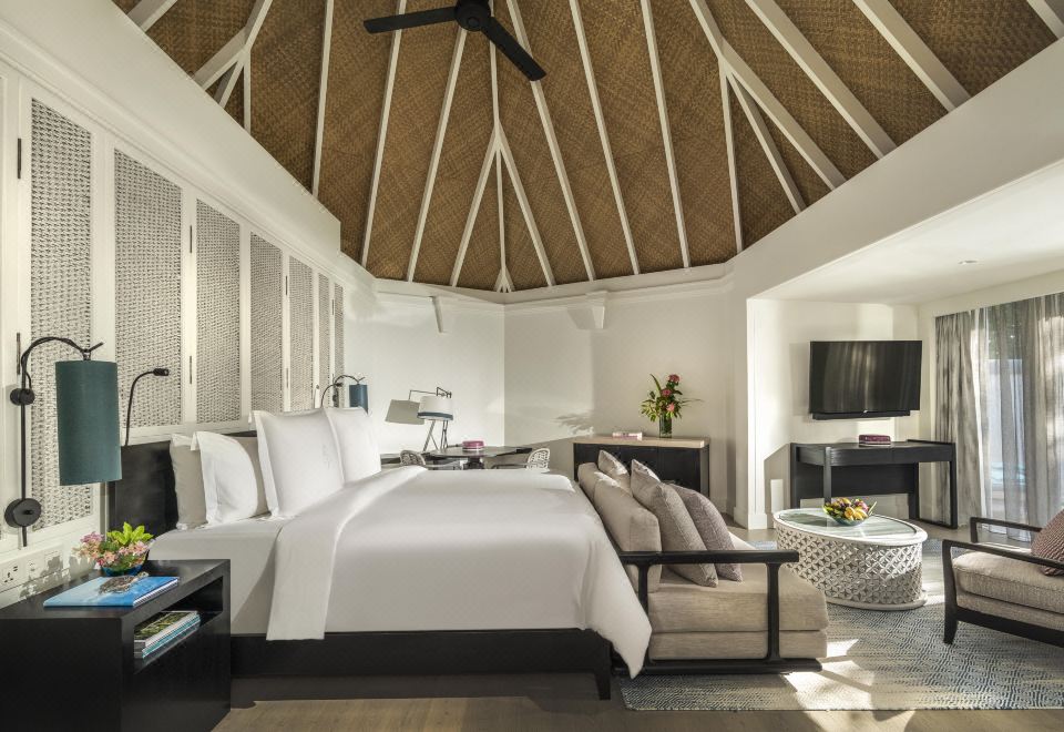 花園庭院別墅帶泳池