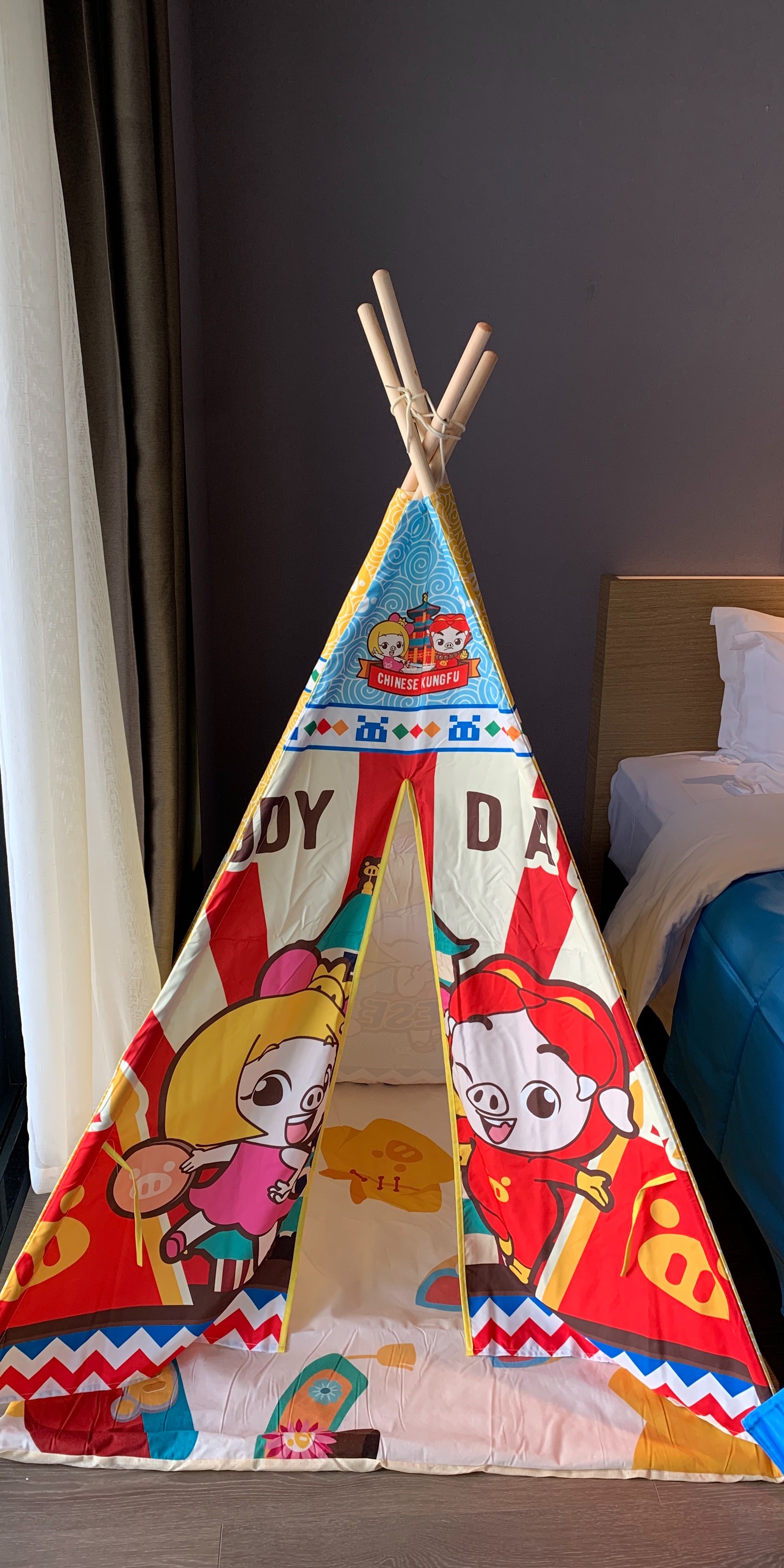 猪猪侠酷芽亲子双床房