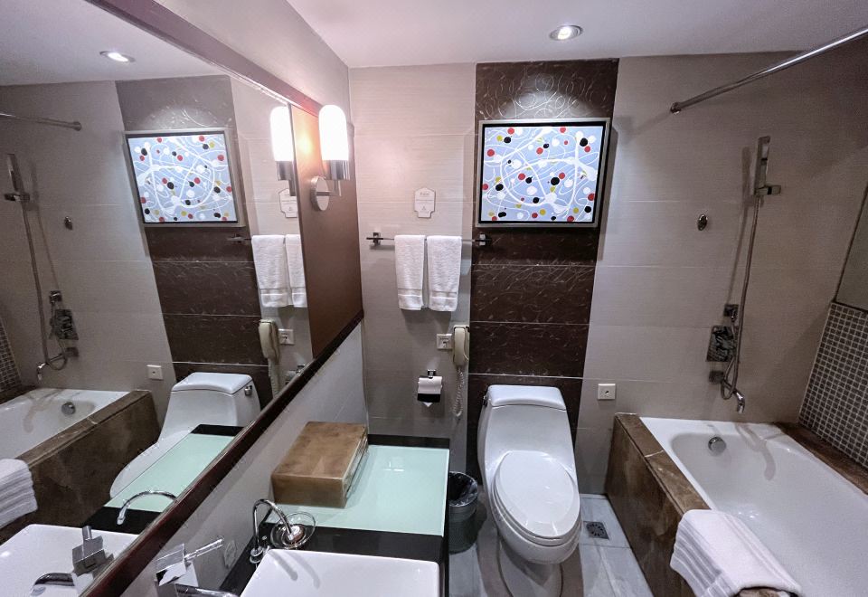 巨幕影音大床房