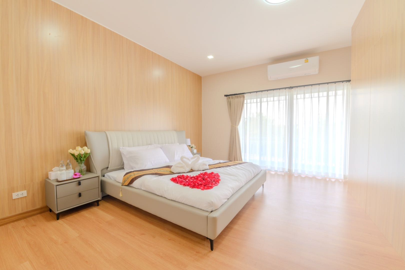 高爾夫泳池別墅 5 臥室 5 衞生間