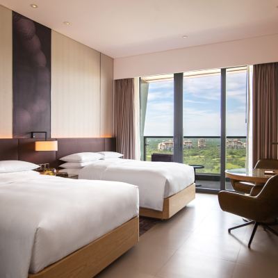 家庭雙卧高爾夫景聯通房 海口萬麗酒店優惠