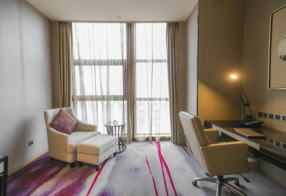 尊享智眠大床房（带零压床垫+可升降按摩床）