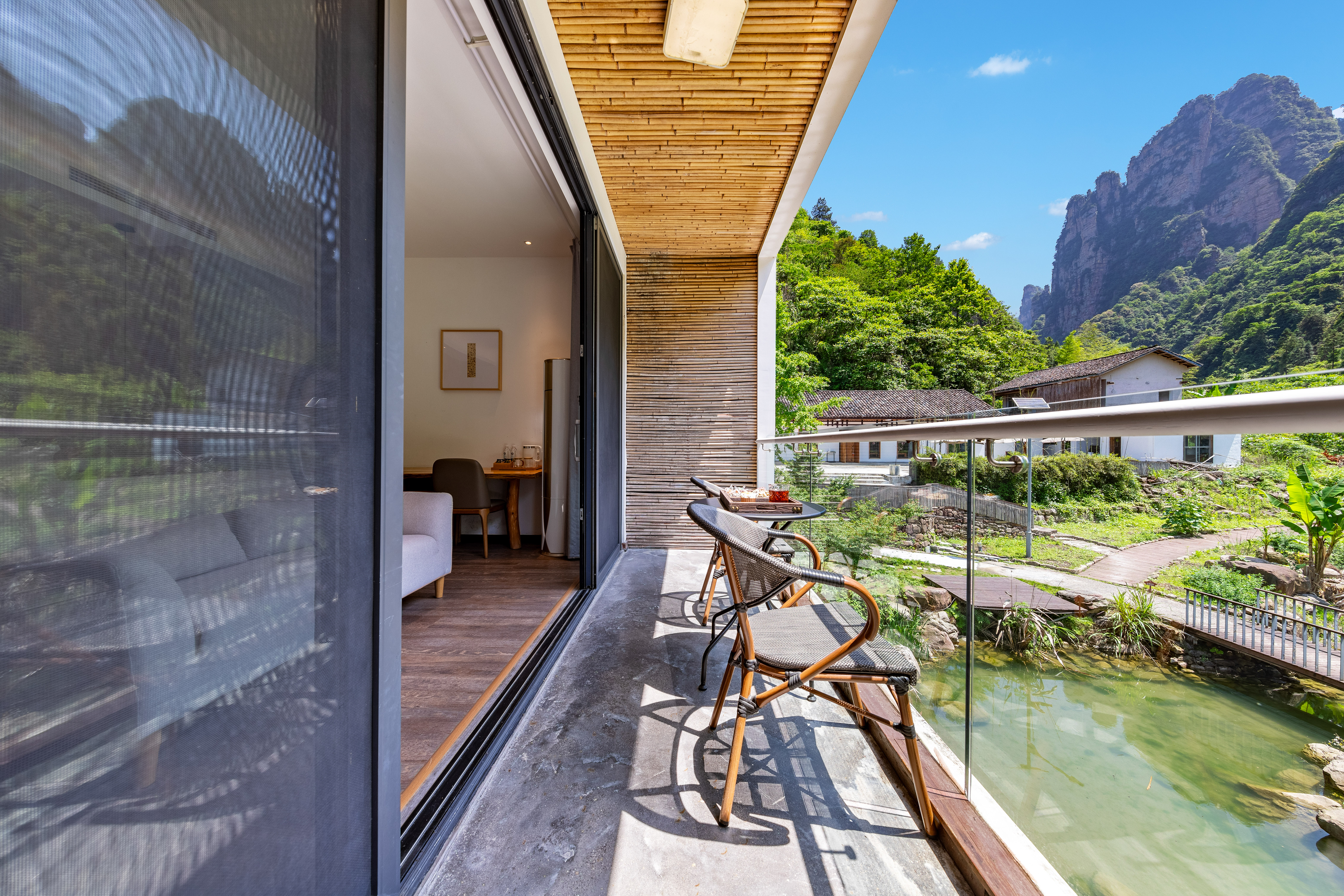 隐川·望峯大床房「景观露台+静音床垫+推窗见峯」