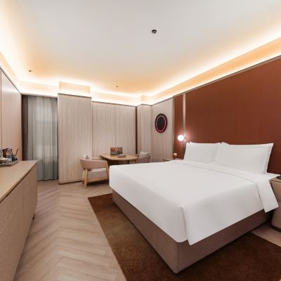 豪華大床房（小冰箱+手機投屏） 桔子水晶上海豫園酒店優惠