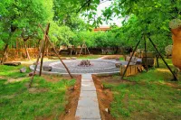 Zhongwei Mosha Xingye Homestay (Huanghe Shapotou) Hotel di 