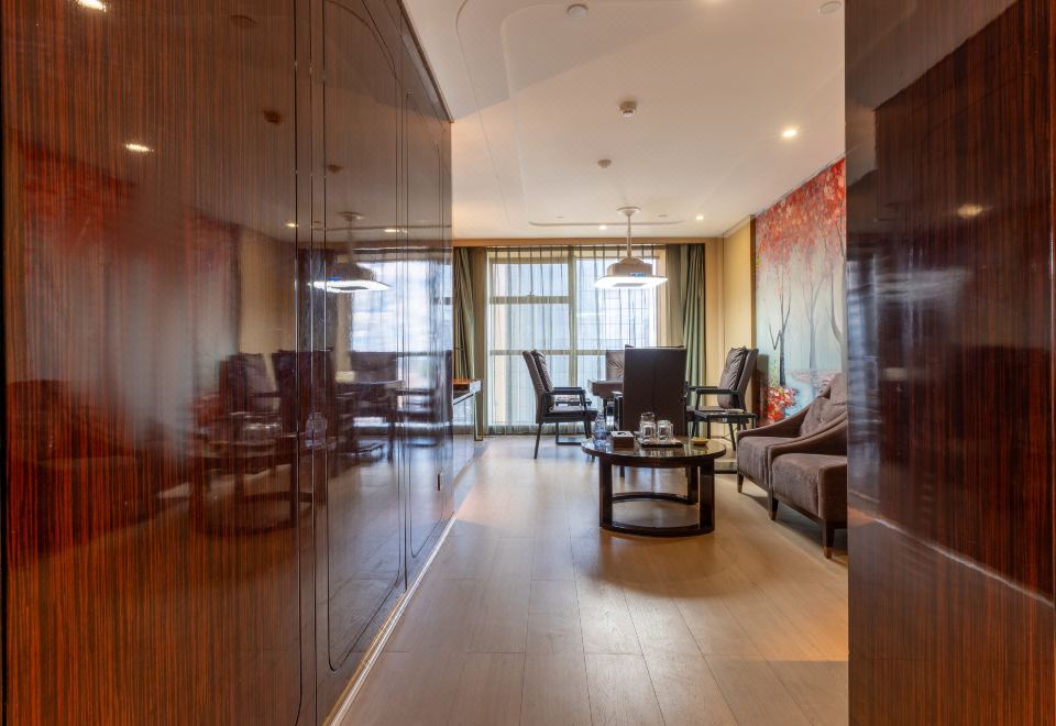 娱乐套房（麻将机+落地窗）