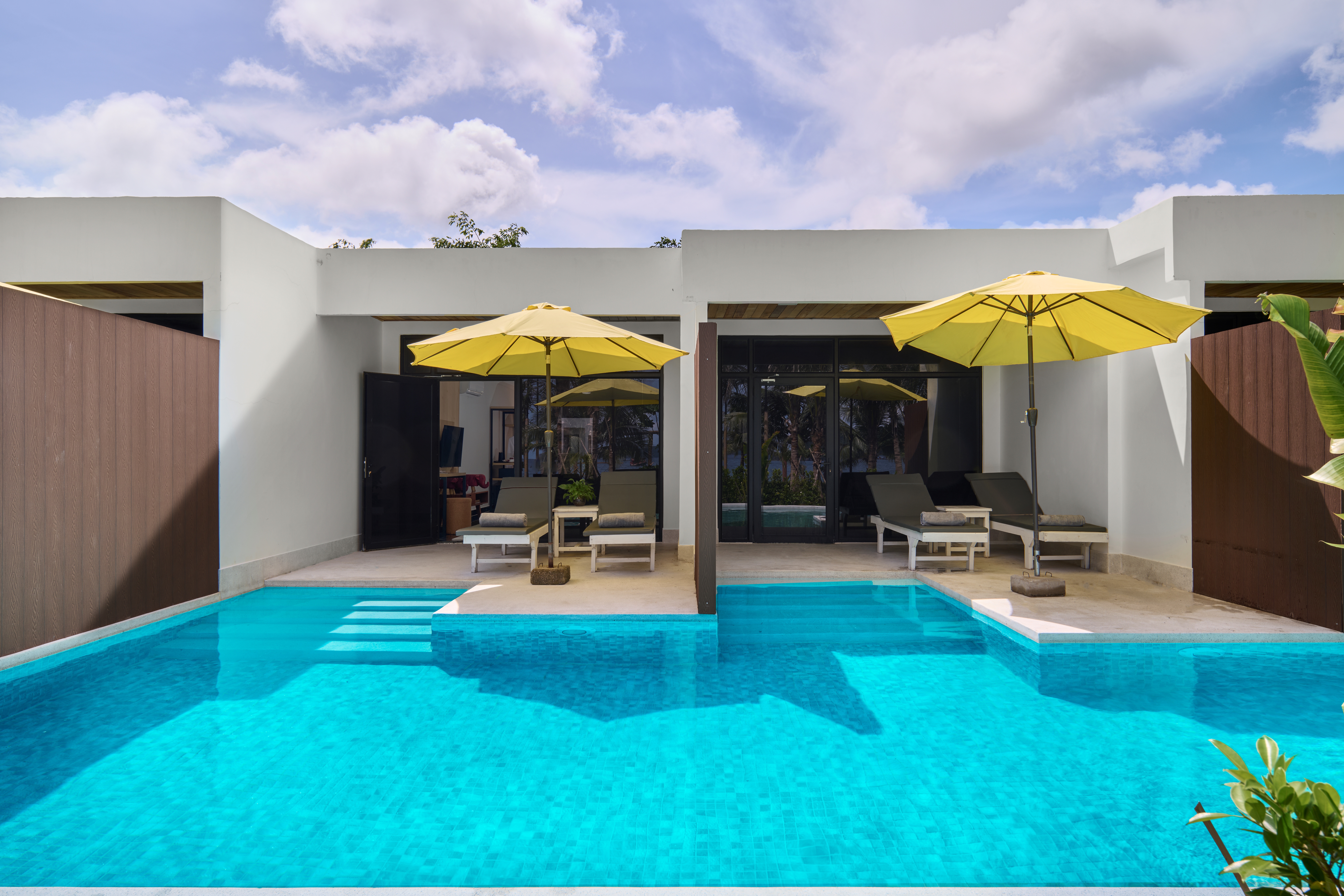 Royal Beach Resort & Residence by EHMExecutive Bungalow Sea View Double