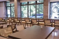 JULY · Qiyue Hotel (Linhai Intime City & Linghu Scenic Area Branch)