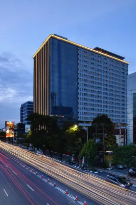 Louis Kienne Hotel Pandanaran Hotel di 