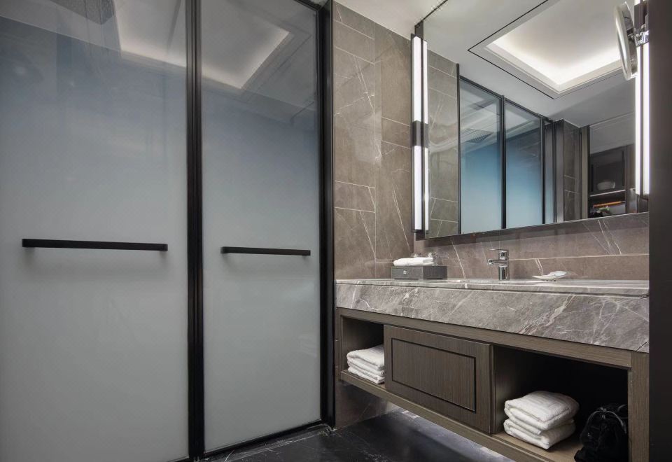 花園高級雙床房【全景落地窗】