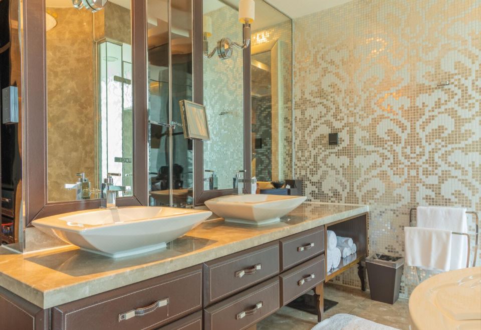 InterContinental NanjingDeluxe Presidential Suite