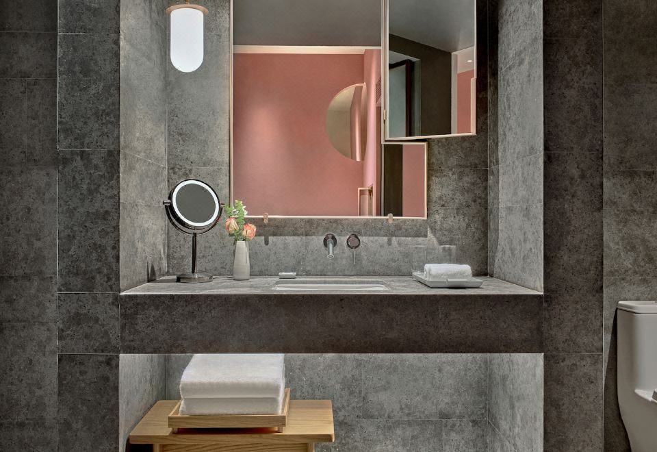 豪華大床房-賞前灘繁華景致