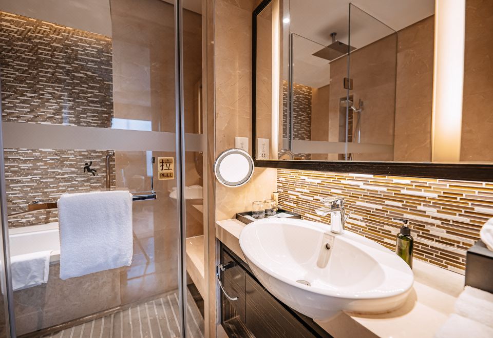 Ascott Central WuxiThemed Room (Mahjong)