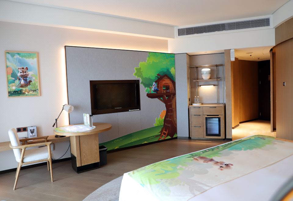 森林幻境親子互動主題大床房