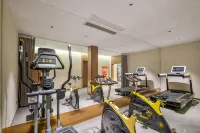 Baocheng Zhixuan Hotel (Luoshan Dingsheng Plaza Branch)