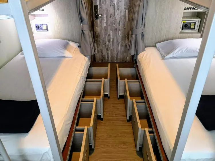 Private 4 Bunk Beds with Shared Bathroom