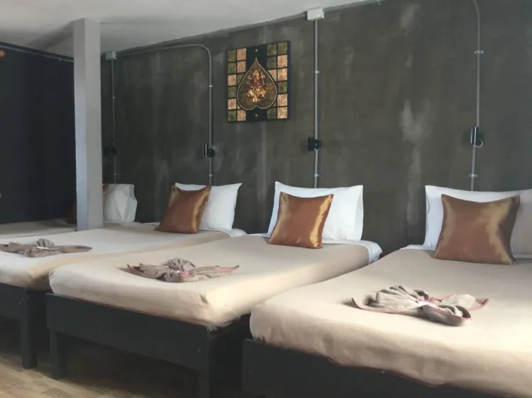 ห้องพักสำหรับสี่ท่านพร้อมห้องน้ำส่วนตัว