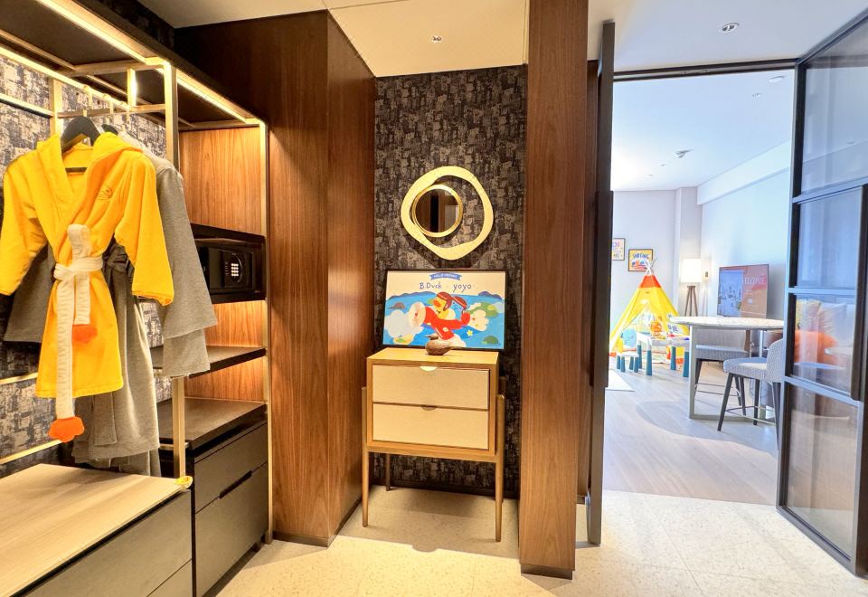 小黄鸭豪华大床房（小童游乐+Coffee机+Minibar）