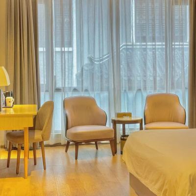 城景豪華大床房 惠州朗曼飯店（西湖水東街店）優惠