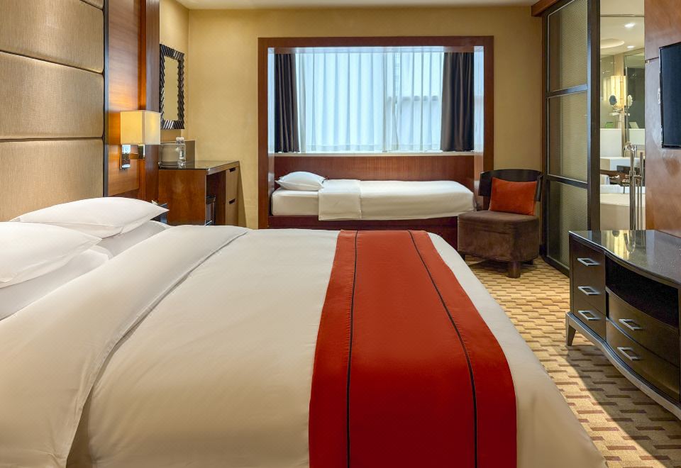 行政榻榻米家庭双床房