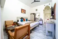 Hotel Chandrawati Palace