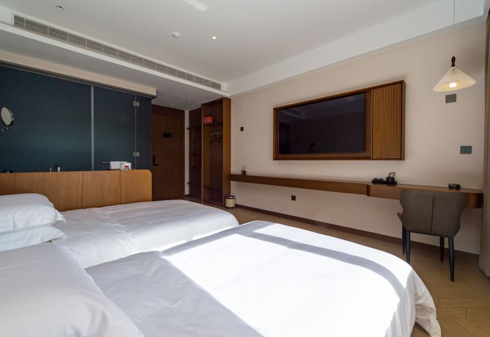 观松.轻奢智能双床房（智能客控+65寸电视+零压床垫）