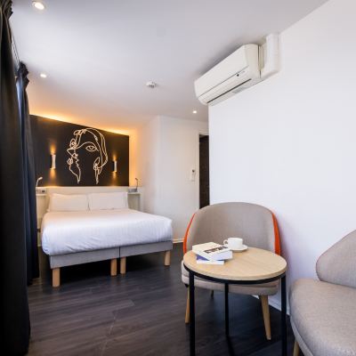 Superior Room With Balcony Hôtel Montparnasse Saint Germain Promo Code
