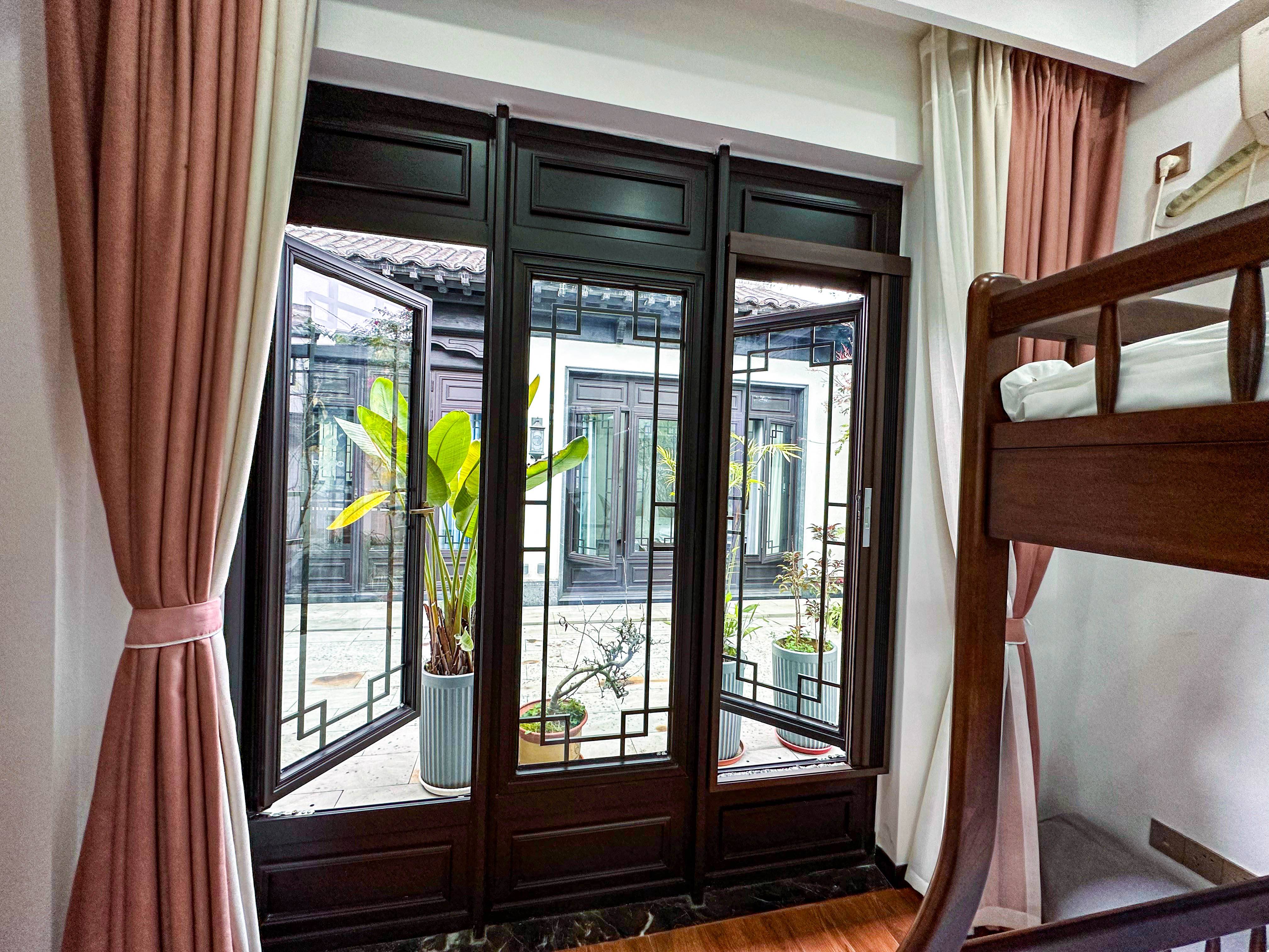 两房两衞青筑·徽派私密别墅