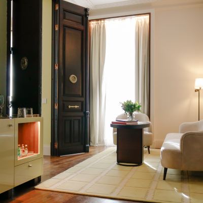 6-Grand Suite Room (Mi - Exfs) Hospes Puerta de Alcalá Promo Code