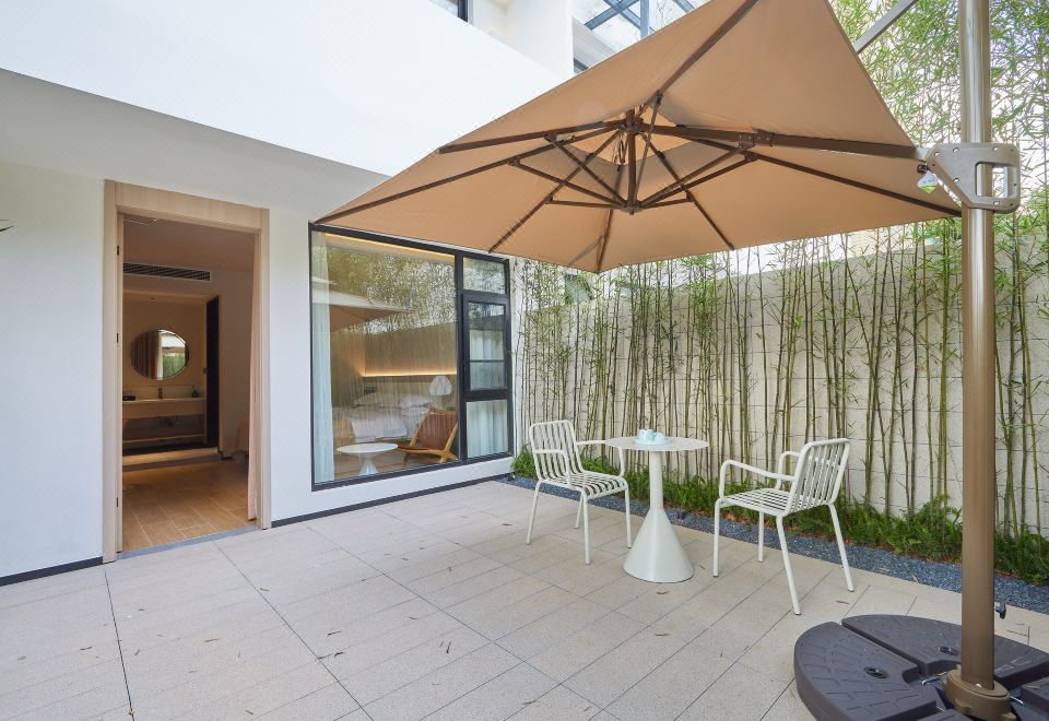 私享庭院大床房