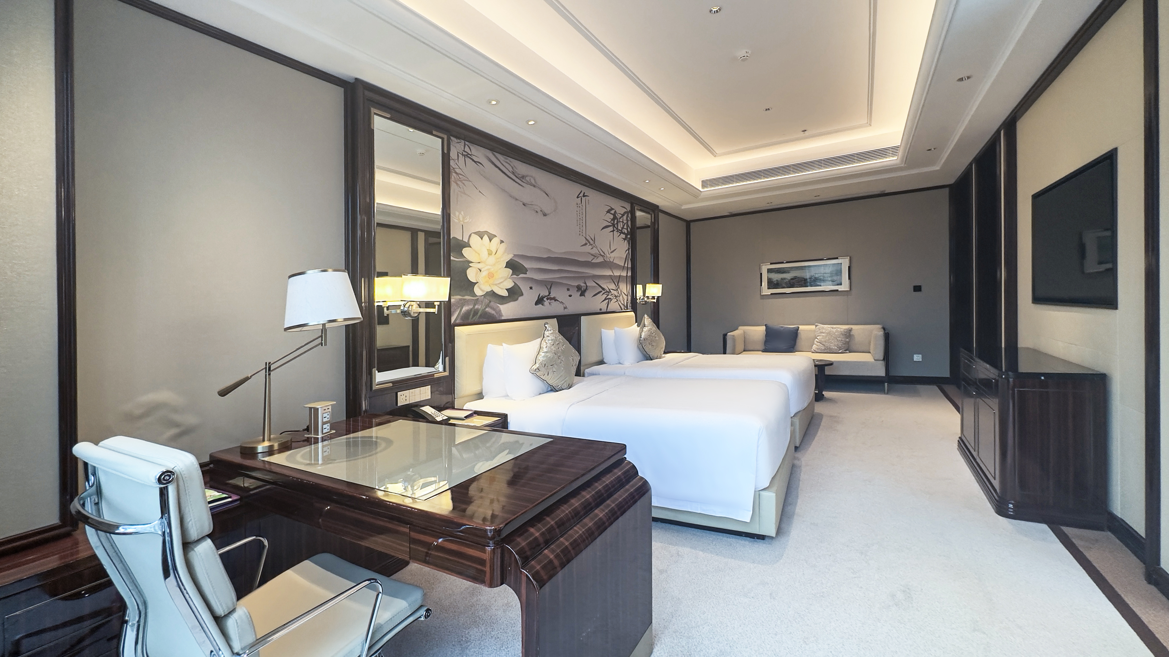 豪华浴缸双床房