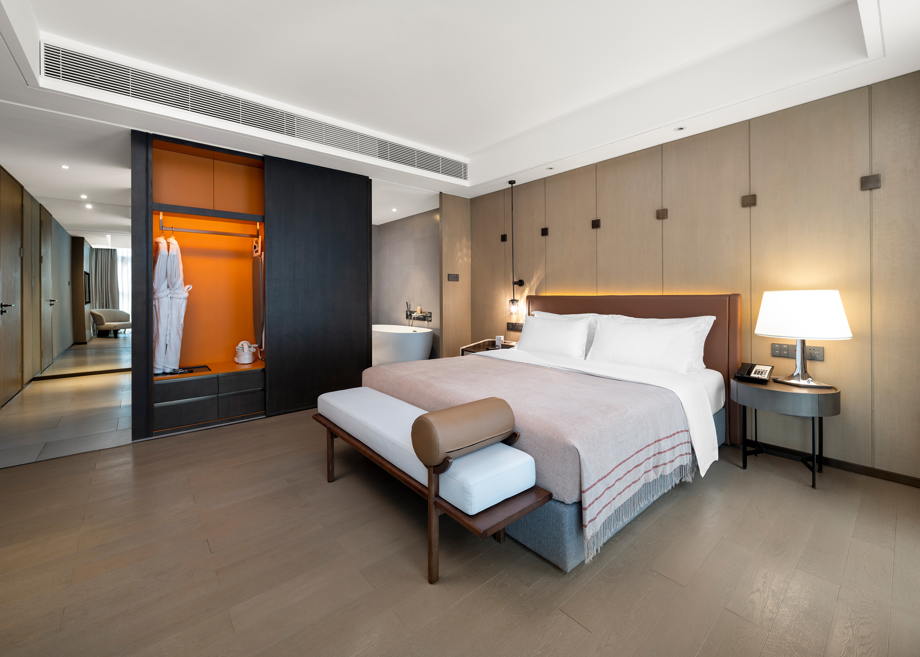 一居室豪华套房（全套厨具+戴森吹风机+欧舒丹洗护）