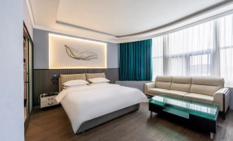 Crowne Plaza Jinan Runhua by IHG - Housity