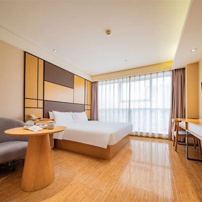 商務大床房【智慧洗衣+180度景觀】 全季飯店（成都春熙路太古裡店）優惠
