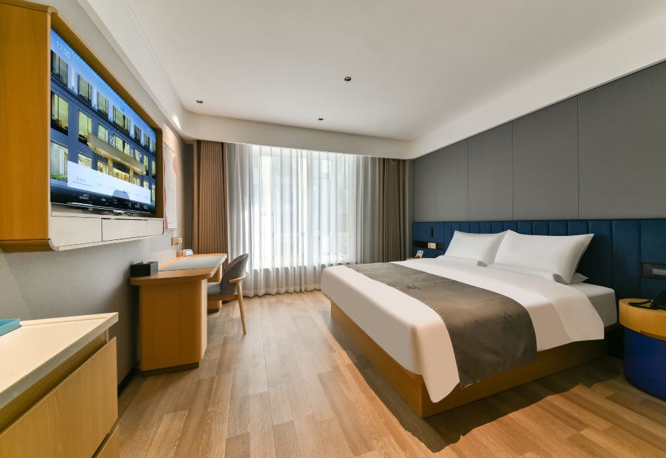 Lanou Deluxe King Room