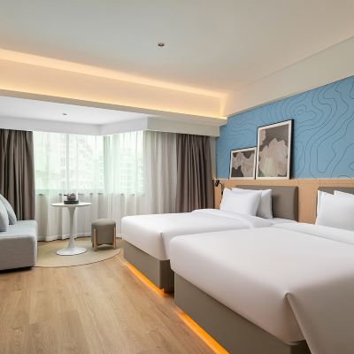 豪華雙床房 麗怡飯店（廣州火車站小北地鐵站店）優惠