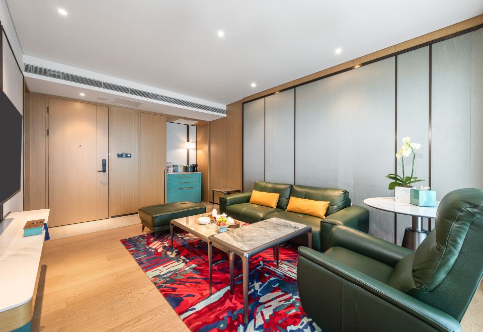 Executive Suite
