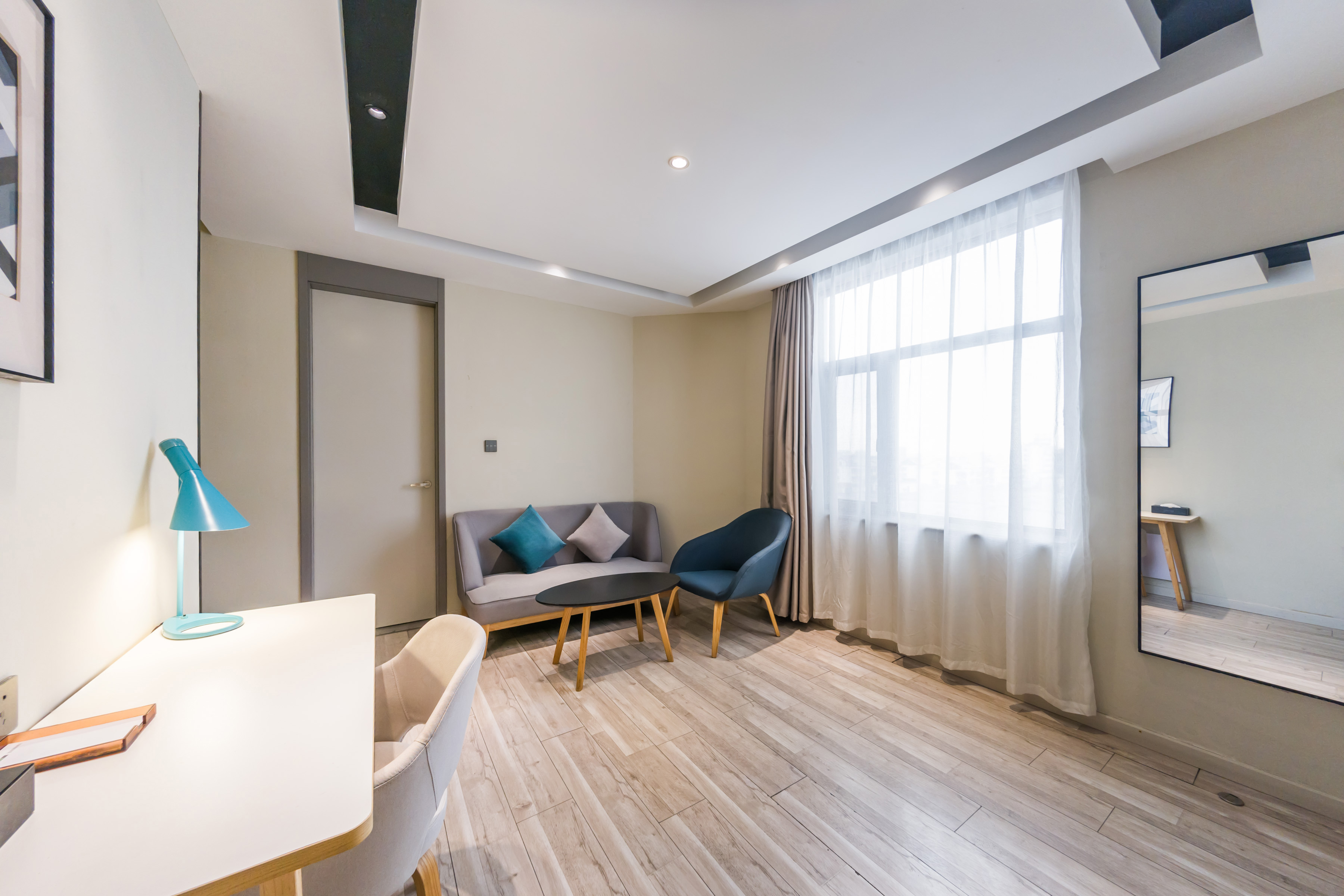 套房（电视投屏+会客厅+地暖开放）