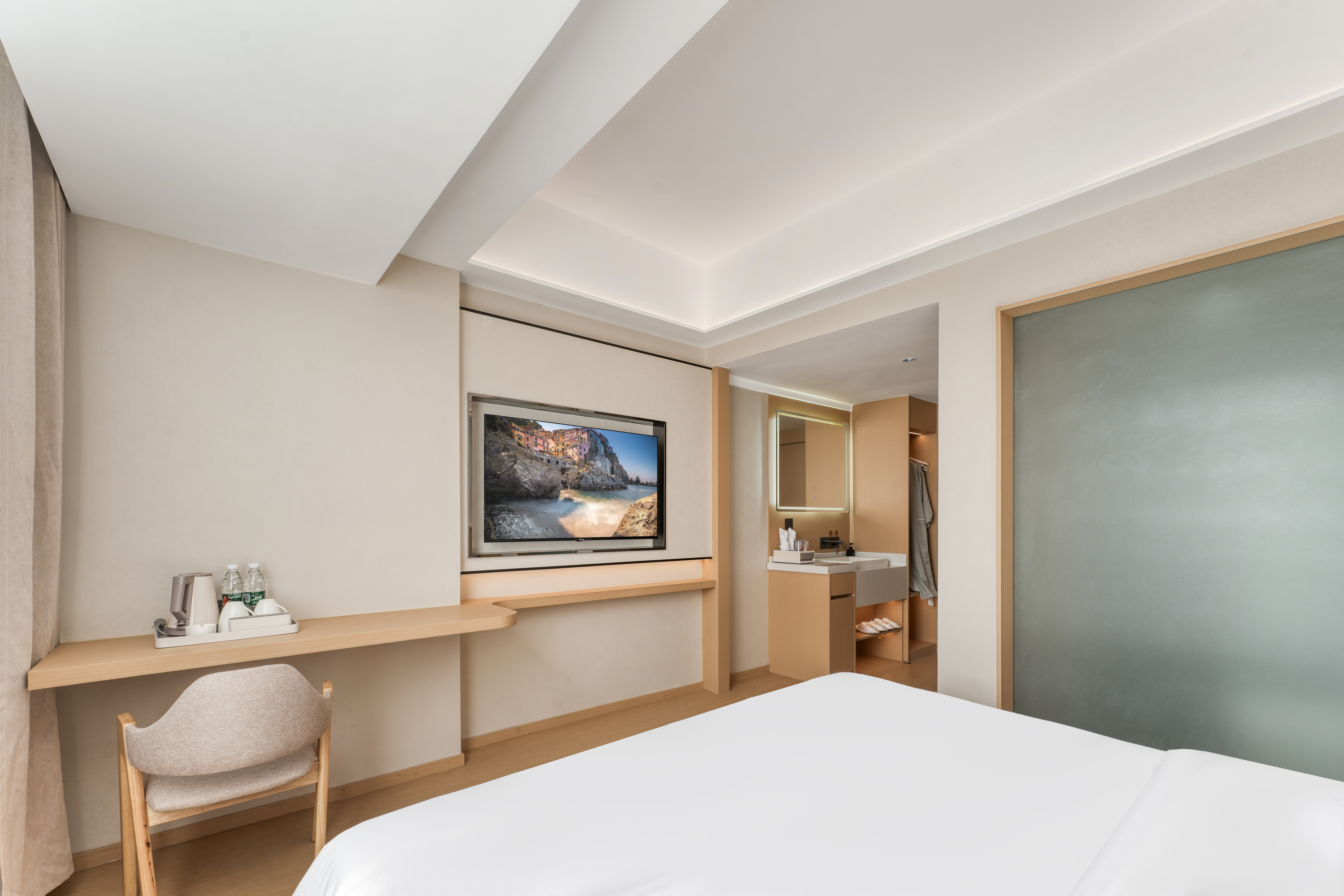 云朵丨影视智能大床房（一次性面巾+全屋智能）