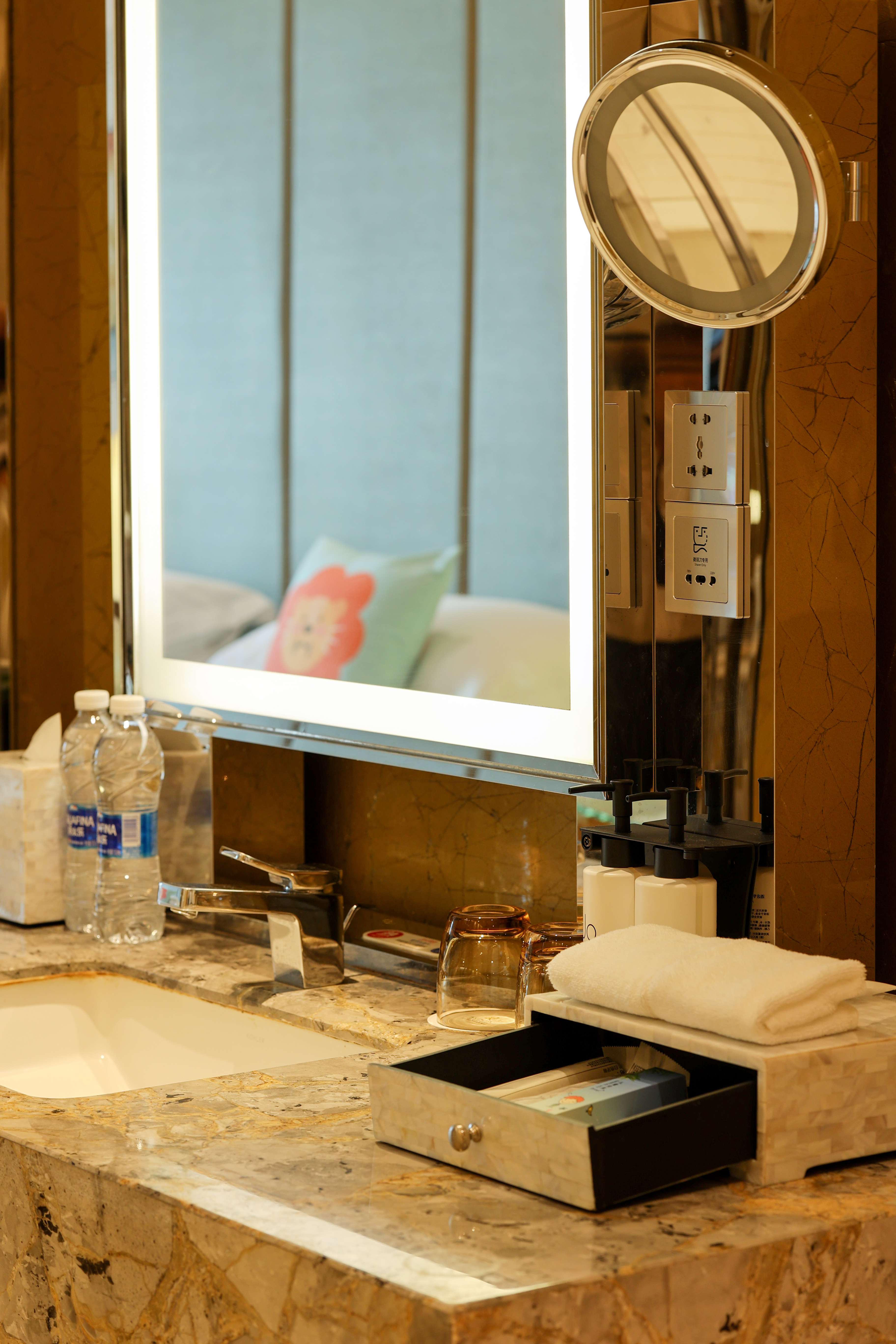 亲子豪华双床房