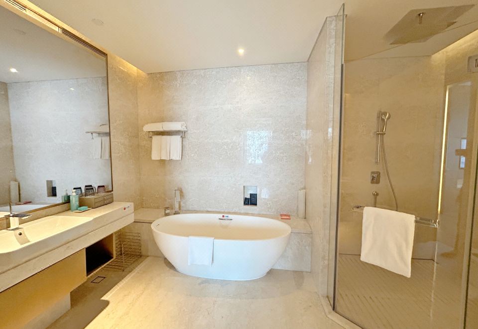 兩居室家庭套房·專屬洗衣機·冰箱·全家樂享