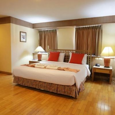 Deluxe Suite Room With Bathtub Pin Hotel Promo Code