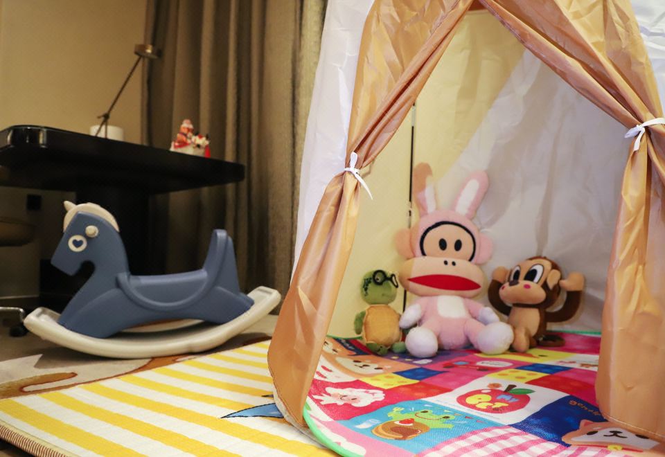 小卓瑪小童主題房（Mi'ni'ba'r+深睡床墊）