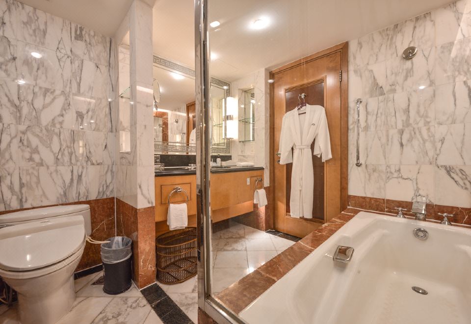 東樓家庭3人房.大床（配備智能馬桶+小童梳化床）